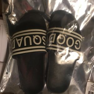 Good American Good Squad Slides Small